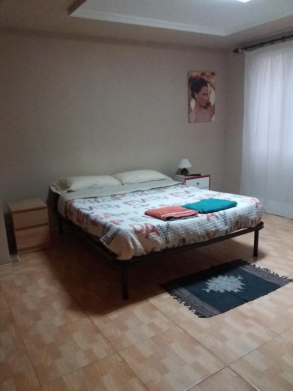 Room Star Alicante Exteriör bild